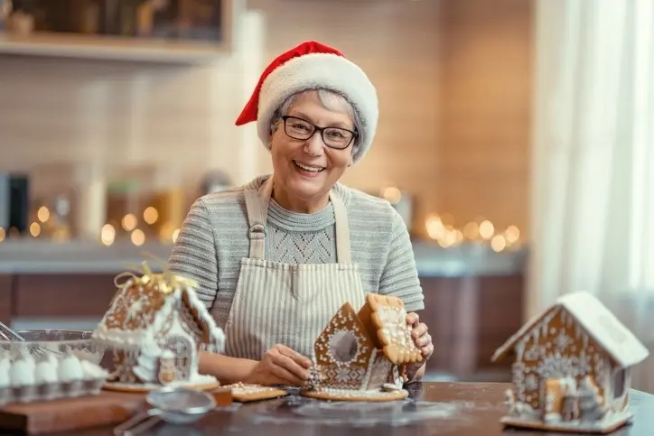 Get into the Holiday Spirit with Fun Crafts for Seniors!